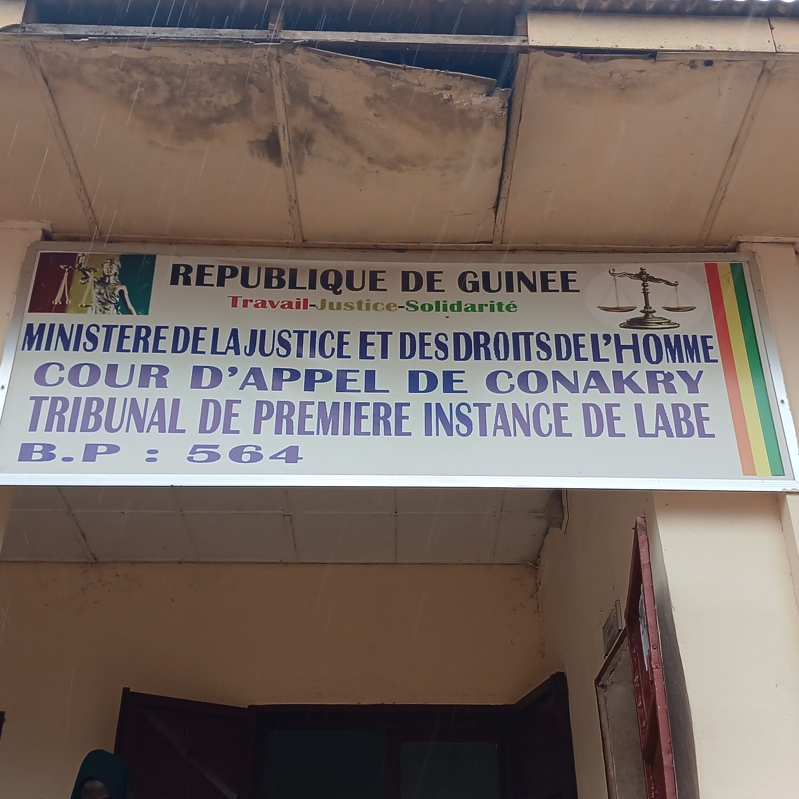 Labé :Plusieurs personnes mis aux arrêts dans les établissements de loisirs pour l&rsquo;Importation,la Consommation et la Distribution de la Chicha.